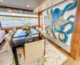 Princess 88 - Dining table
